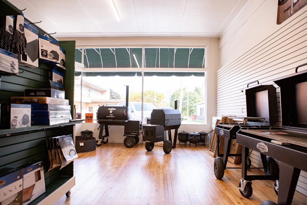 Smokehouse_Grills_and_Supply_Store_89_Meadow_Creek