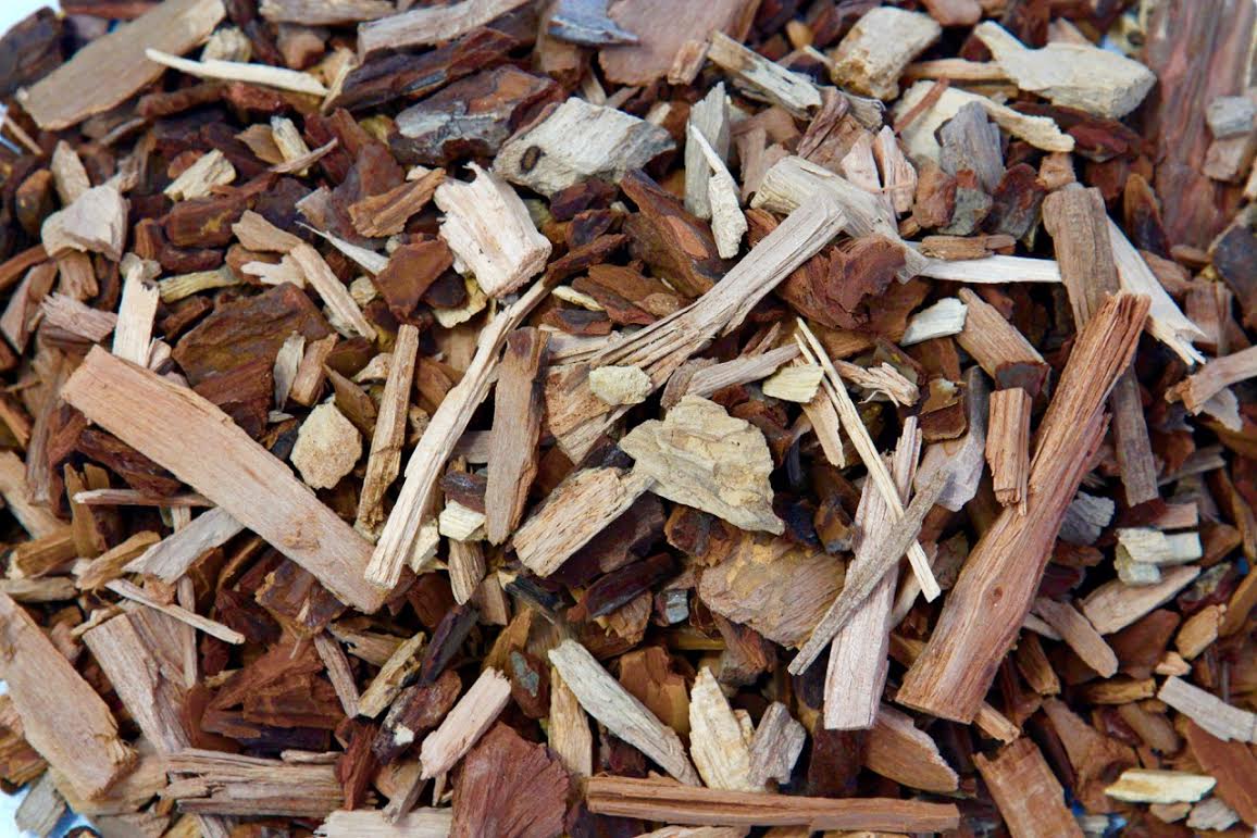 Premium Kiln Dried Wood Smoking Chips Smokehouse Grills and Supply