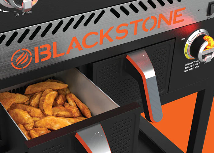 Blackstone 28" Griddle With Air Fryer Smokehouse Grills and Supply